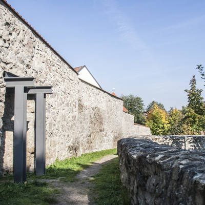 Sanierung der Stadtmauer mit Schiltenhilm